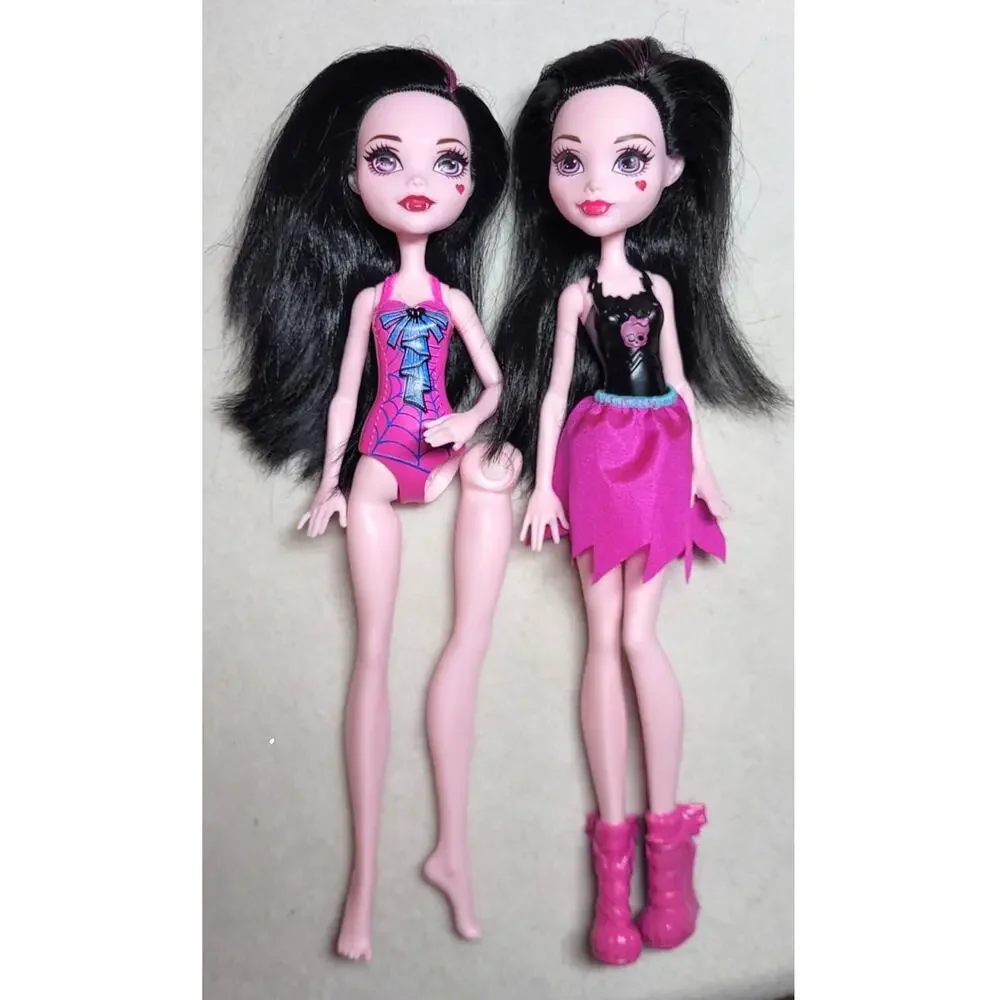 Monster High Draculaura Doll Lot Swimsuit Ghoul Spirit Cheerleader 1 Broken Leg